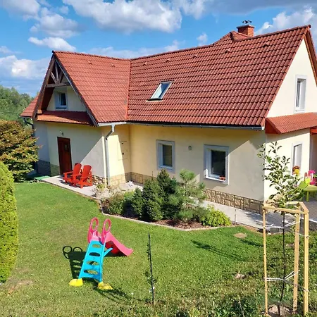 Zeleny * Králiky